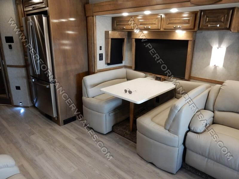 2022 Showhauler Motorhome Conversion 35QQSSL dinette
