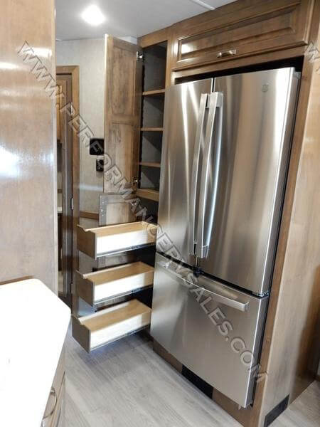 2022 Showhauler Motorhome Conversion 35QQSSL refrigerator