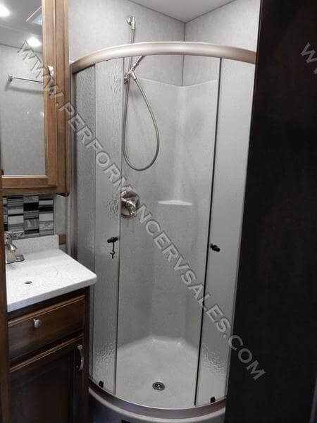 2022 Showhauler Motorhome Conversion 35QQSSL shower