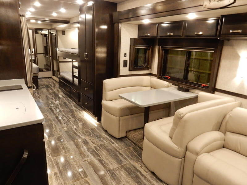 2022 Showhauler Motorhome Conversion 36KTssl-b dinette