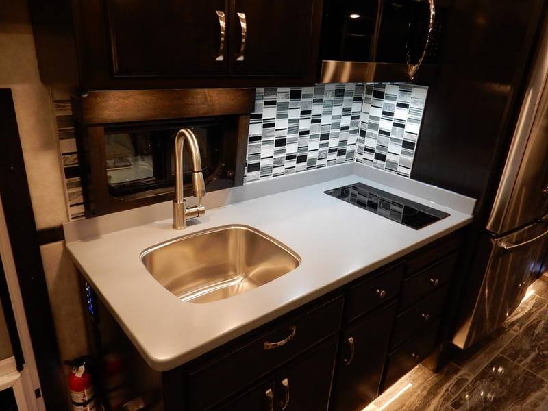 2022 Showhauler Motorhome Conversion 36KTssl-b kitchen counter