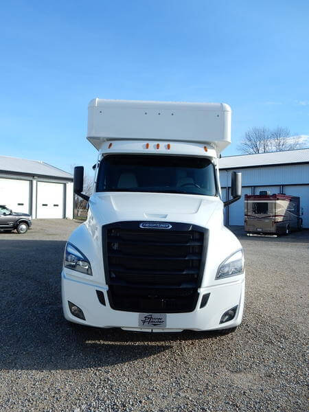 2022 Showhauler Motorhome Conversion 36KTssl-b grill