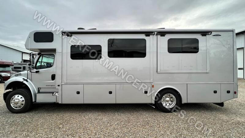 2023 Dynamax Europa 31SS