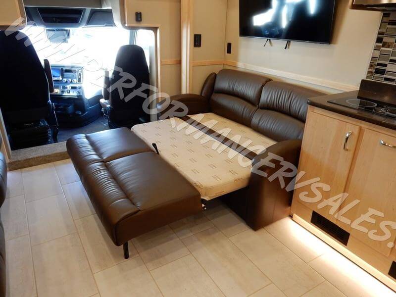 2024 Showhauler Motorhome Conversion 35-KQSSL pull-out couch