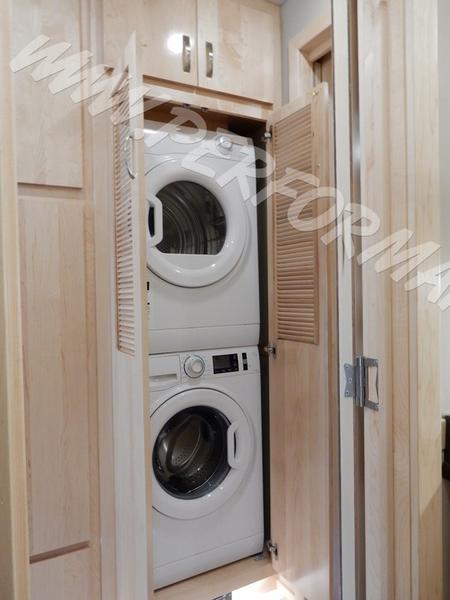 2024 Showhauler Motorhome Conversion 35-KQSSL washer & dryer