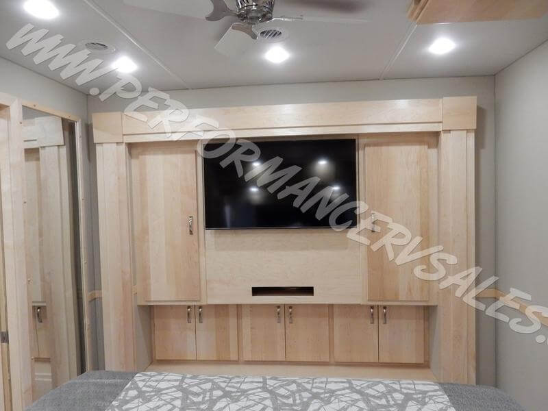 2024 Showhauler Motorhome Conversion 35-KQSSL master entertainment center