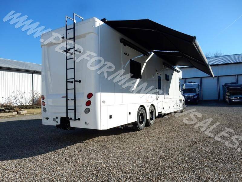 2024 Showhauler Motorhome Conversion 35-KQSSL awnings
